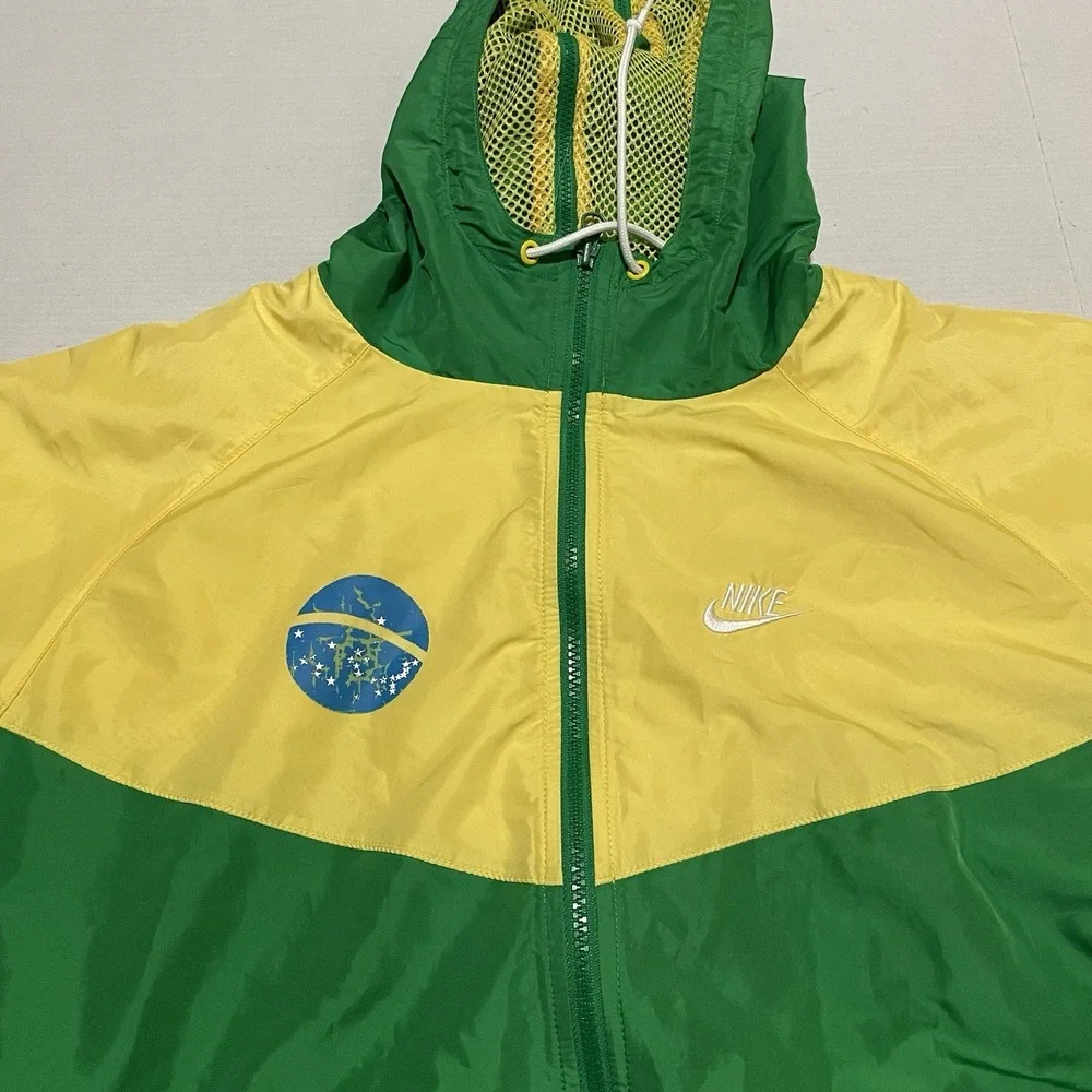 Vintage Nike Brazil Green Yellow Hooded Windbreaker Jacket Mens Large Vents
